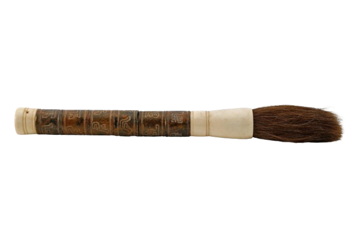 Pinceau de calligraphie en marbre oriental avec gravure en jadéite et pointe en crin de cheval pour bureau et salon de thé
