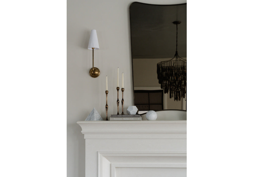 Sculpture géométrique minimaliste en marbre de Carrare avec design multi-formes en pierre massive pour salon et bureau