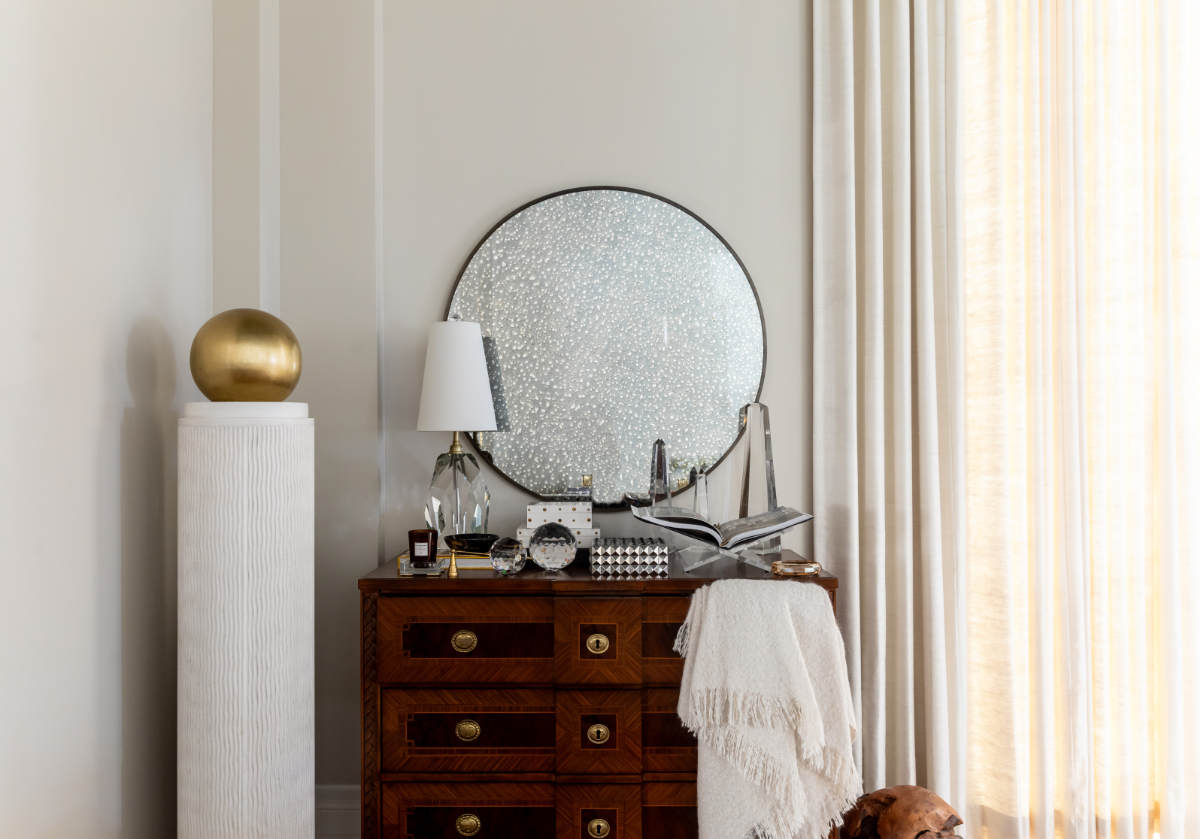 Plat Diffuseur en Cristal de Luxe avec Cristal K1 et Pieds en Laiton pour Chambre et Salon