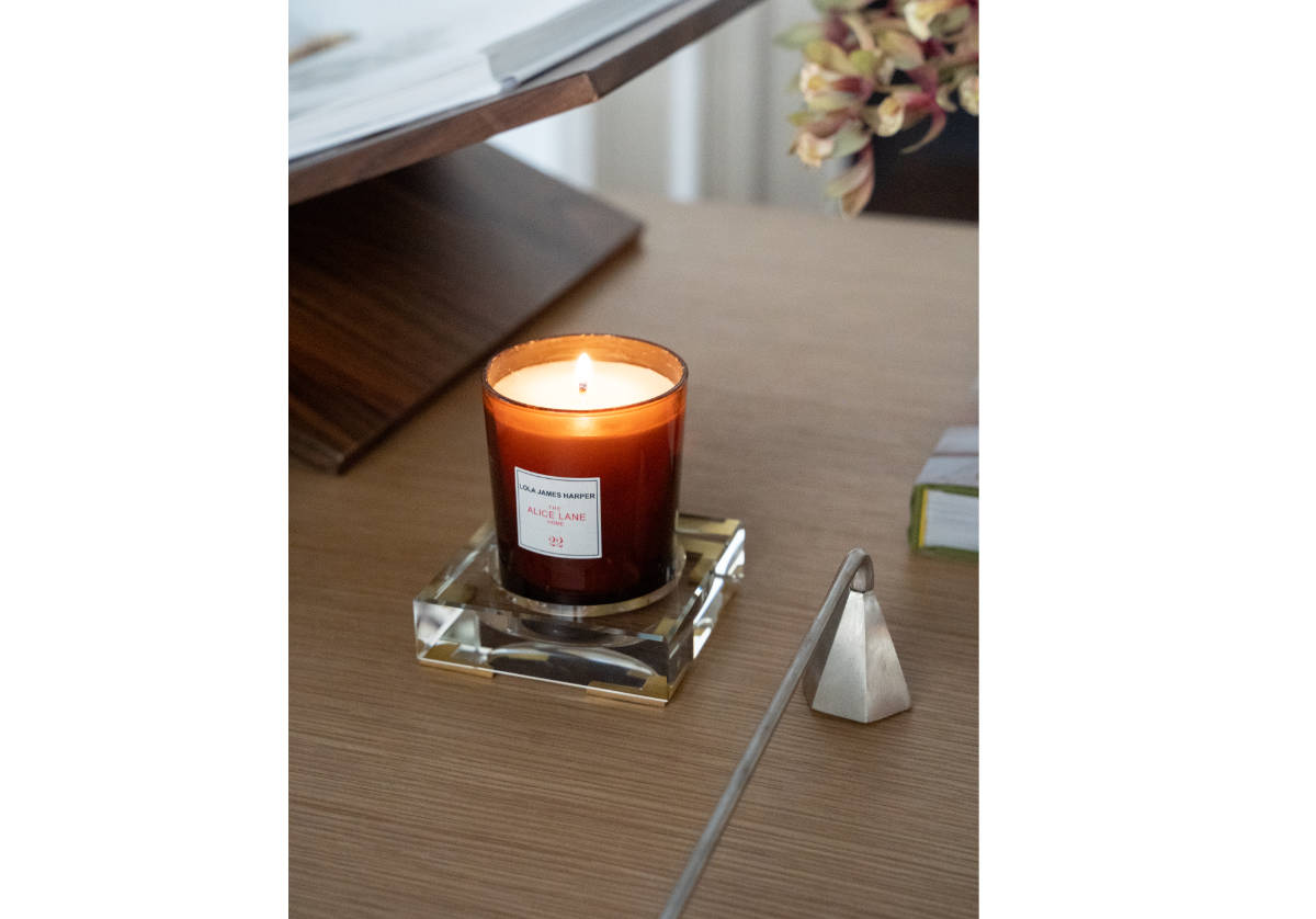 Plat Diffuseur en Cristal de Luxe avec Cristal K1 et Pieds en Laiton pour Chambre et Salon