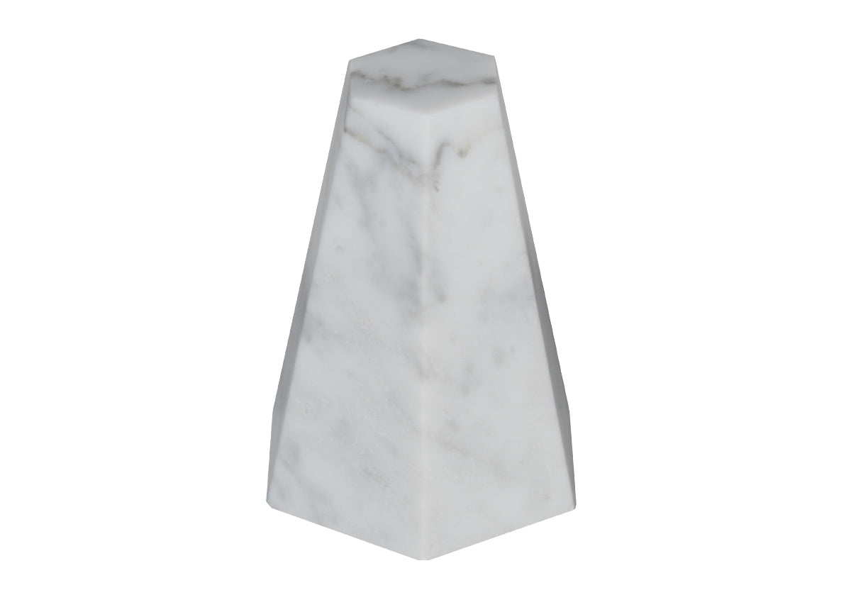 Sculpture géométrique minimaliste en marbre de Carrare avec design multi-formes en pierre massive pour salon et bureau